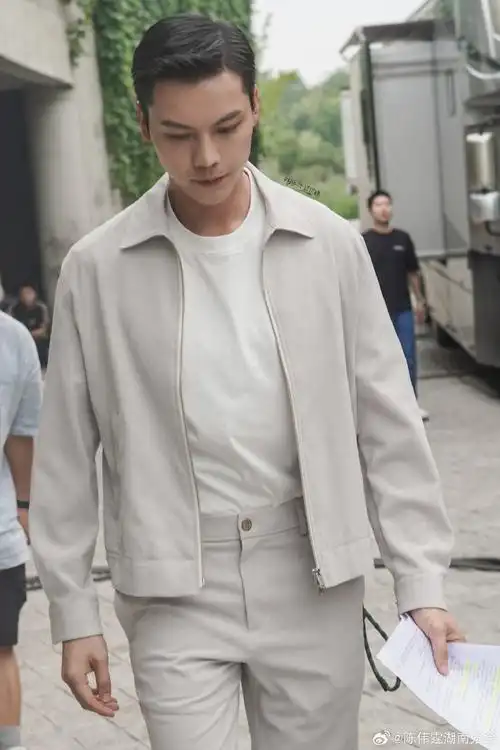 陈伟霆太阳星辰##陈伟霆香奈儿品牌形象大使##陈伟霆许我耀眼