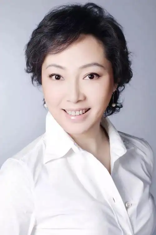 2018首届中国相声小品大赛第二名演出:曹毅,沈远,张晓冬,陈思清(上海