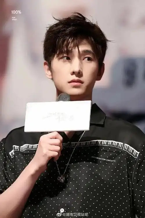 【旧图回顾】发布会杨洋一组