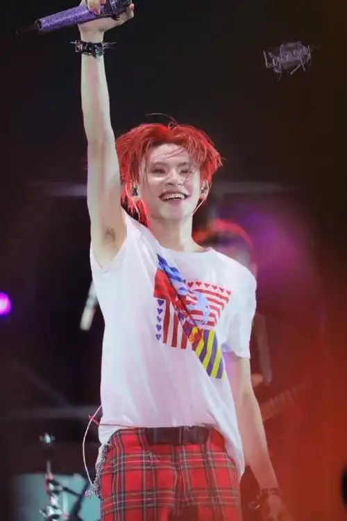 小鬼王琳凯超话#小鬼小丑造型#昨天晚上的小鬼绝绝子!