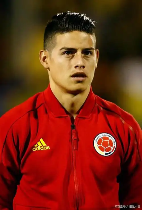 盘点足坛现役十大帅哥!排名不分先后,最后一位你绝对想象不到