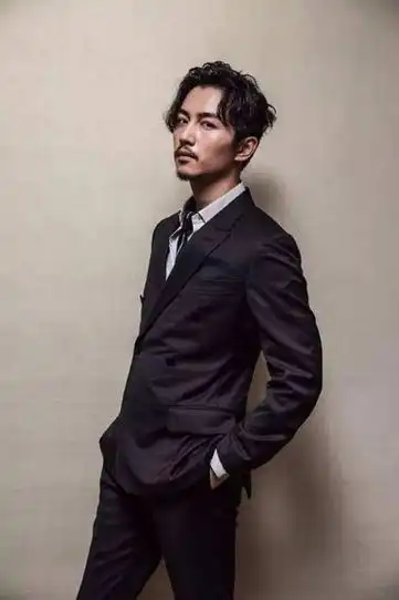 陈晓新发型胡子丸子头陈晓最新发型 - 乐享生活 - 阿奇号