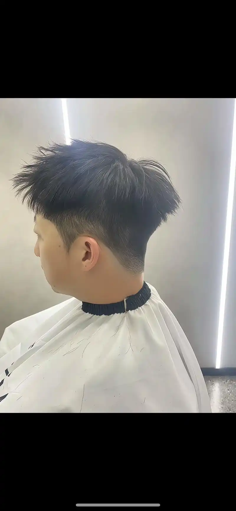 摩根烫.#图文伙伴计划 #男士发型 #男士烫发 #同城好店推 - 抖音