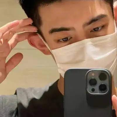 潮男头像高清帅气撩人2022头像简约干净的ins男生头像真人