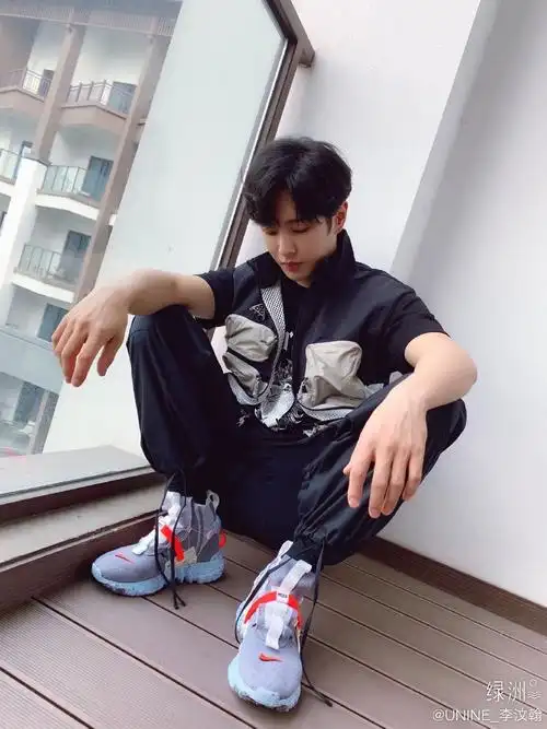 0609李汶翰笑起来真好看站姐图预告绿洲更新下班喜欢你情景剧wb更新