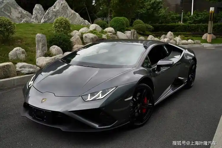实拍全新兰博基尼huracanevo上海黑色惊艳