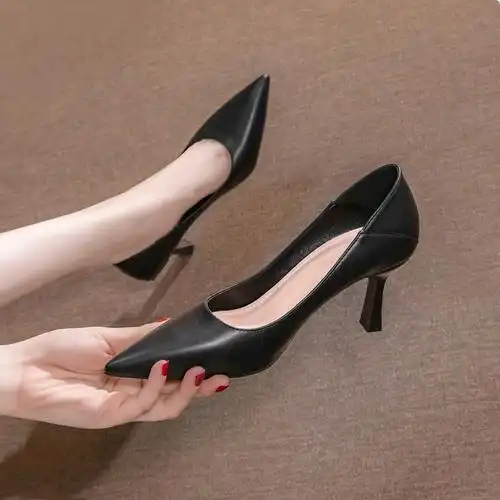 2019秋冬新款百搭法式少女高跟鞋细跟性感网红尖头黑色职业单鞋春