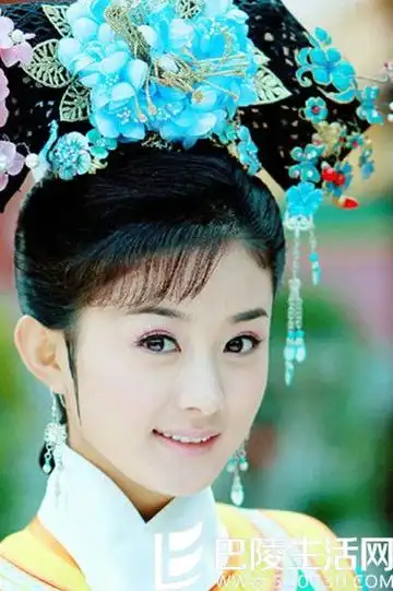 赵丽颖晴儿卖萌图片美爆 晴格格卖萌持续发功 / 比乐族