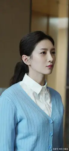 《三十而已》"王漫妮"江疏影服饰盘点,三十大寿这身挺特别的!