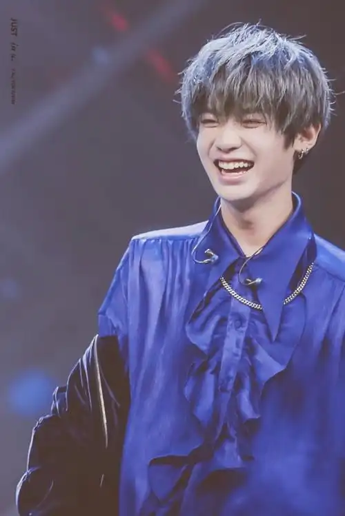 偶像练习生 justin黄明昊