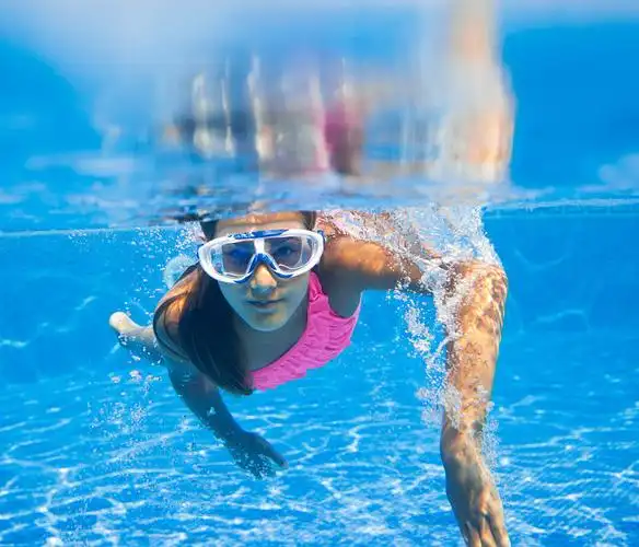 水下,女孩,特写,头像,可爱,游泳_高清图片_全景视觉