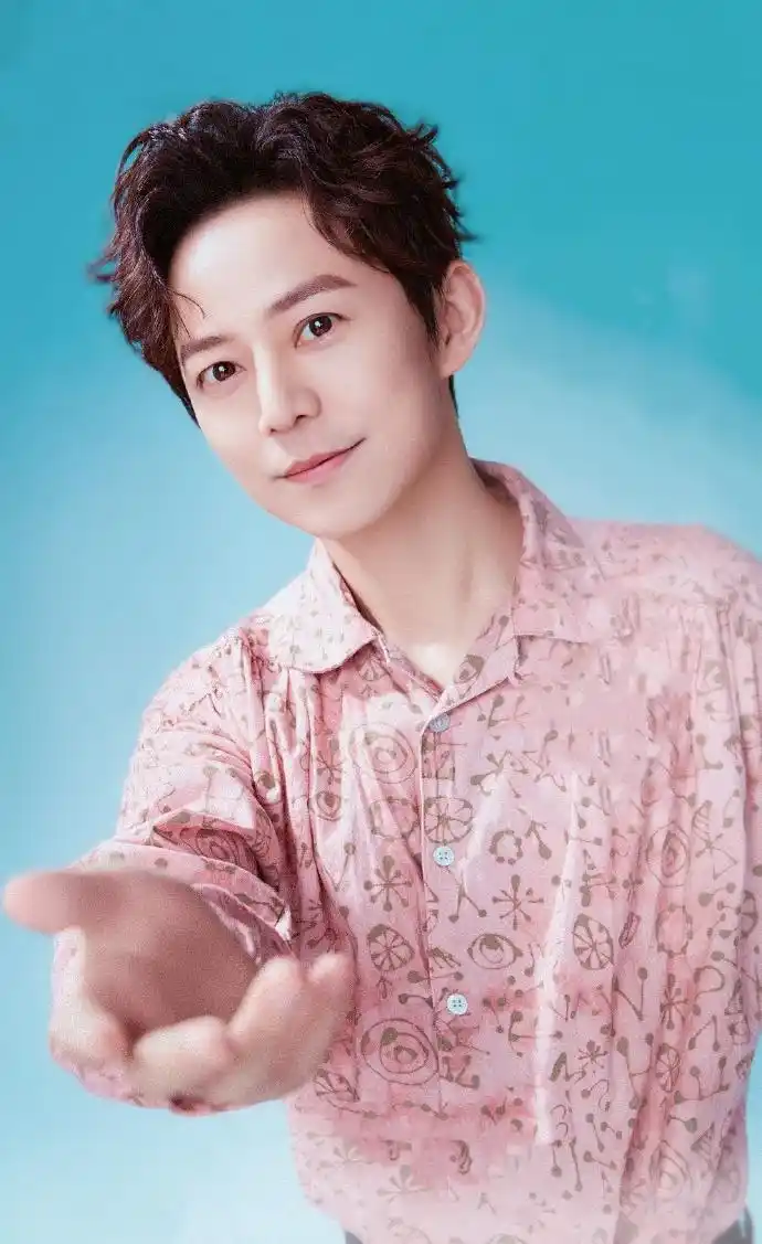 何美男演唱会歌曲分段版: o【何炅】何美男演唱会 会先更近期纯唱歌