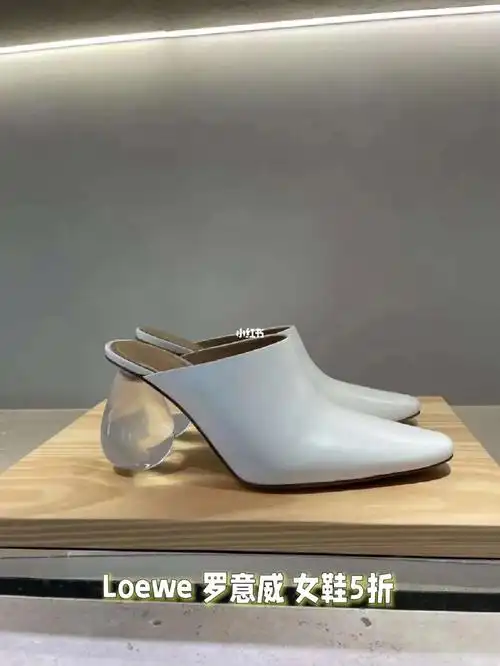 loewe罗意威女鞋5折