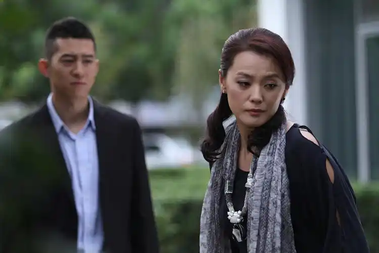 小男人遇上大女人