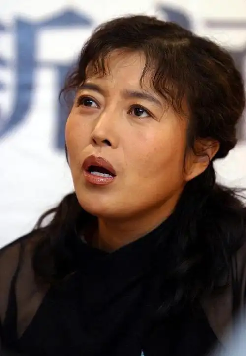 丁嘉丽与孙红雷分手20年现在两个人的生活轨迹有何不同