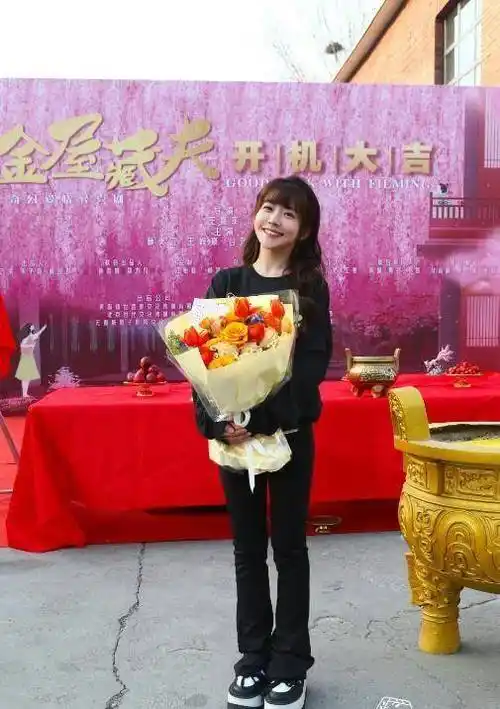 赖美云新剧《金屋藏夫》持续发酵,演技自然真实,收获大众好评_表演