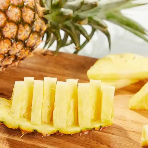 台湾金钻凤梨新鲜水果菠萝无眼当季正宗大个手撕凤梨2个装包邮