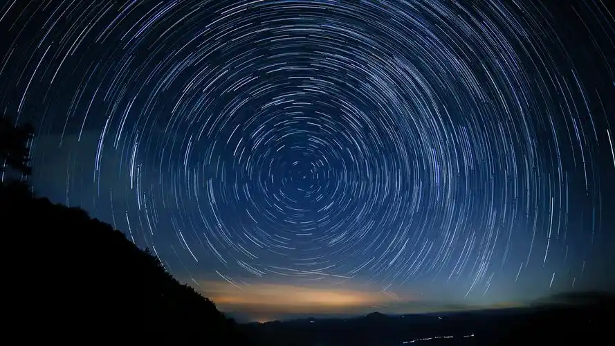 唯美星空摄影图片高清宽屏桌面壁纸