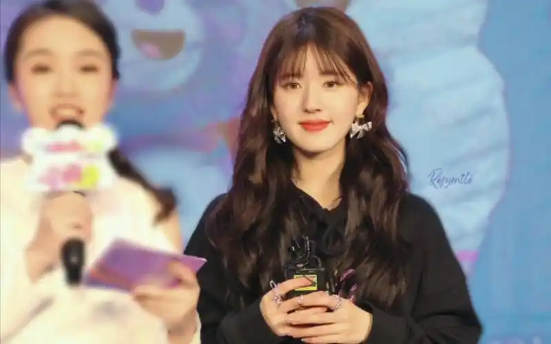 活动  【赵露思】神仙妹妹赵露思,可可爱爱名场面!