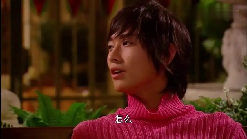 韩剧宫:彩静又想趴信的后背上,信说我也是血气方刚的