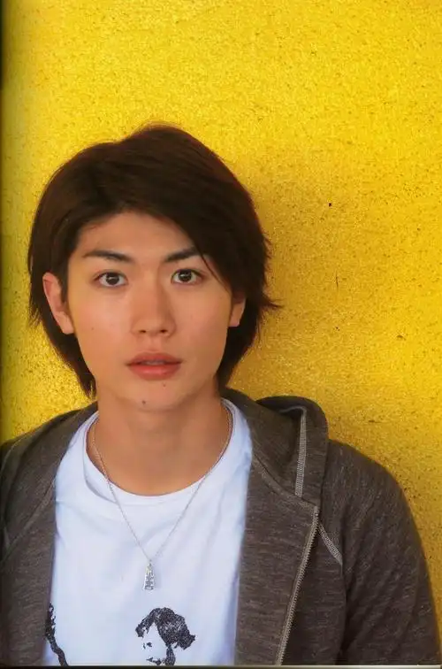 p>三浦春马(1990年4月5日~2020年7月18日),出生于日本茨城县土浦市