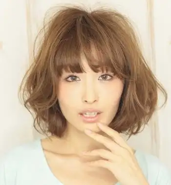 国字脸适合的刘海造型,齐刘海发型,发型设计知识