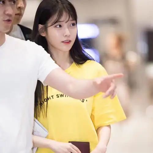 iu同款衣服夏季新款iu李知恩同款黄色棉t恤女装韩版宽松学生上衣服