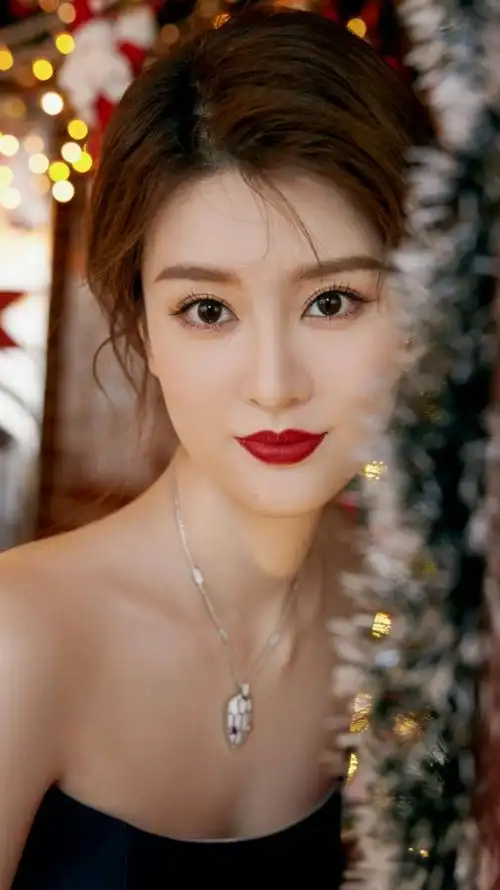 明星#没想到乔欣的身材这么好,高挑迷人