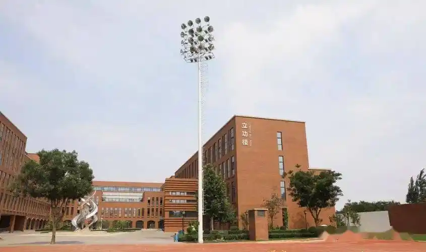 石家庄二中旗下另一软硬件俱佳的民办分校——石家庄润德学校全面介绍