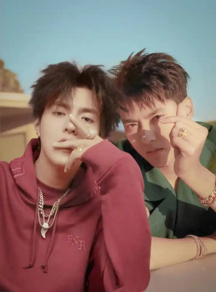 张艺兴发文疑似回应吴亦凡音乐风波,网友:干得漂亮!