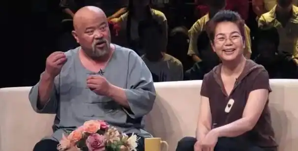 演员李琦:晚年糖尿病缠身,2个儿子让他忧心,养女成了他的骄傲