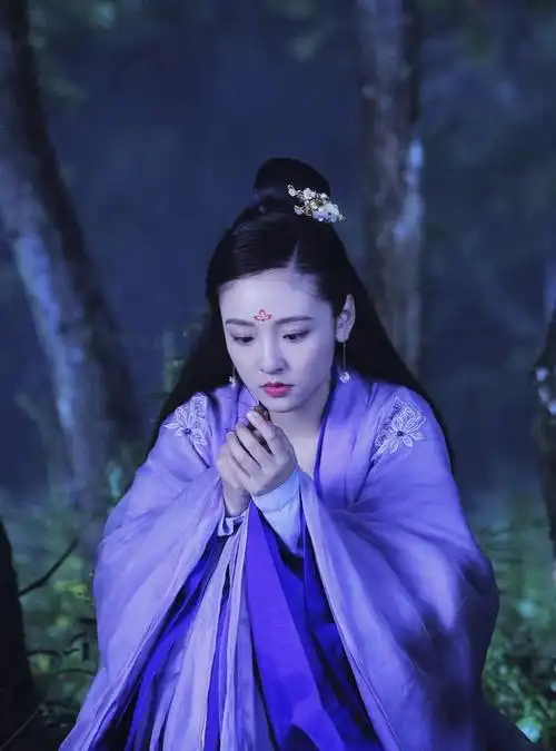 《盛唐幻夜》低调开播,吴倩造型惊艳男主也是很帅