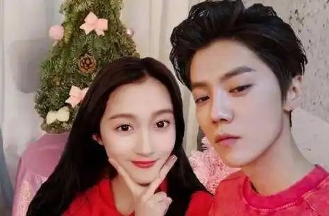 鹿晗女友不简单,关晓彤百万豪车曝光,内高2米超宽敞!