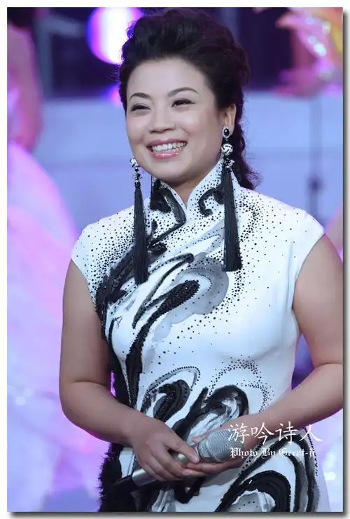 中国女高音歌唱家张也