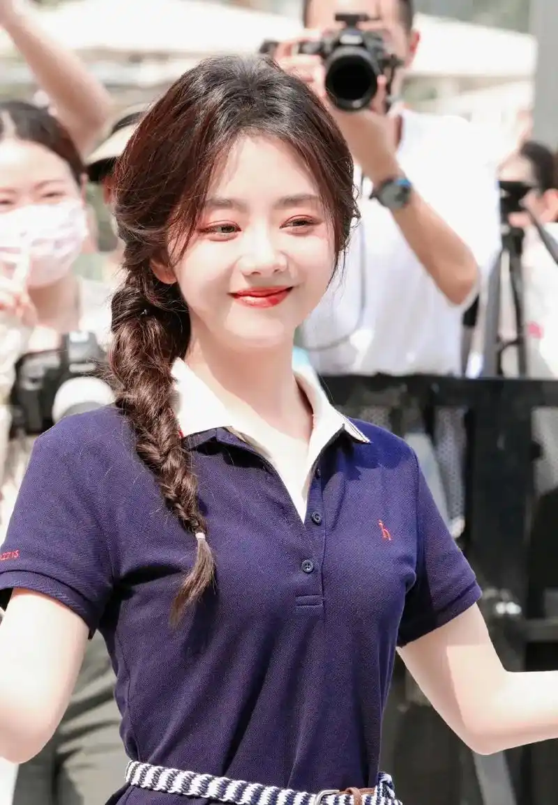 各位秃头小宝贝7815谭松韵的粉丝们