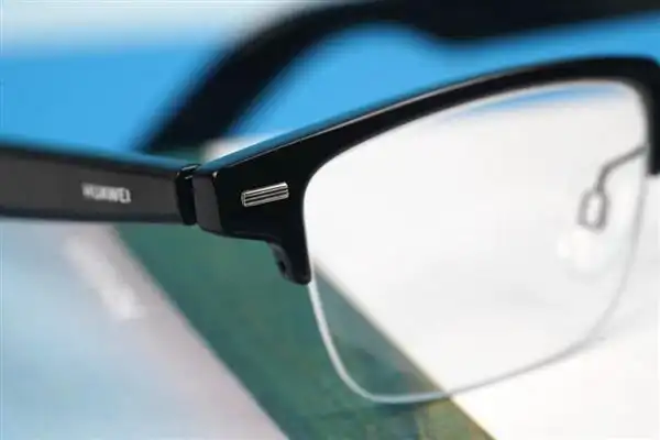 手机都不用打开了华为智能眼镜方形半框图赏