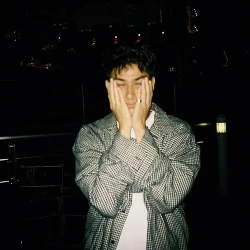 07#审美积累  #米卡  #头像分享  #intersection