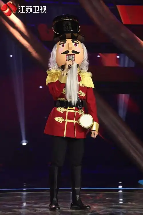 《蒙面唱将猜猜猜》西蓝花小姐姐任性拆道具!_面具