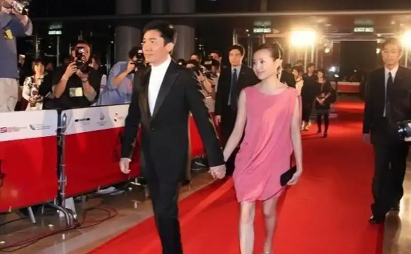 董洁:婚前给梁朝伟庆生,婚后与王大治纠缠,潘粤明只有一包苦水