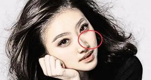 四种克夫霸道的女人面相,压制丈夫,在外抬不起头!