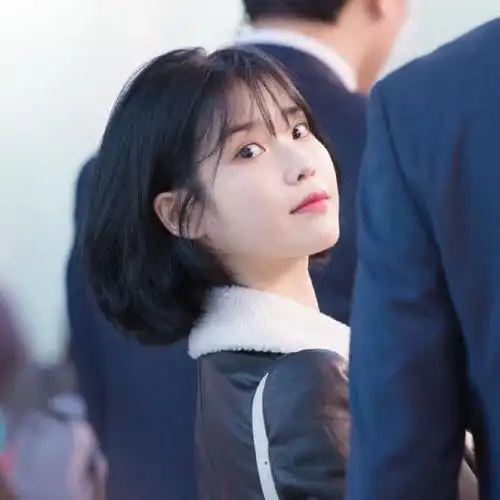 女生头像 iu 李知恩