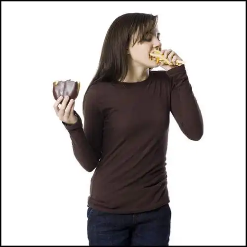 点心,面包,西方人,儿童,一个人,站,吃,方图,室内,白天,白色背景,正面