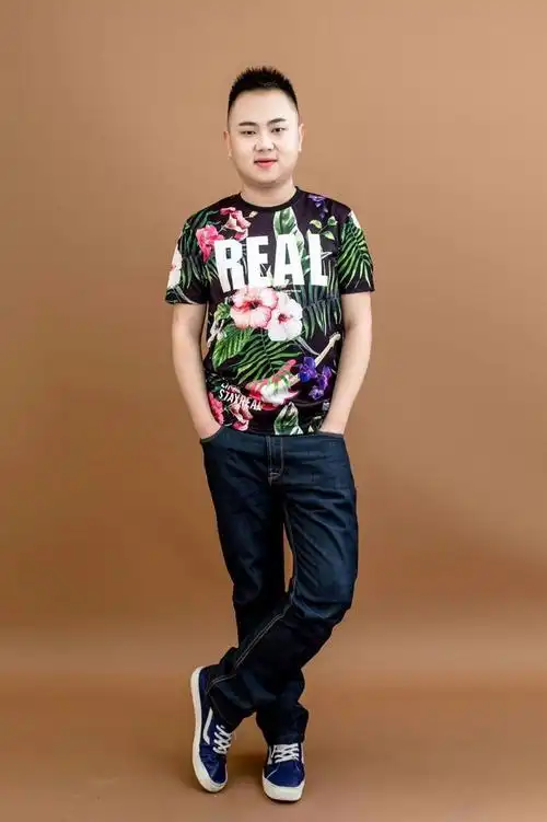 本科 所在地区:黑龙江 - 牡丹江 从事行业:政府|非盈利机构 体重:150