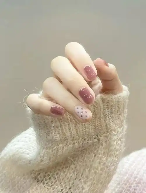 显白的美甲款式(11款显白又好看的流行指甲款式)-风水人