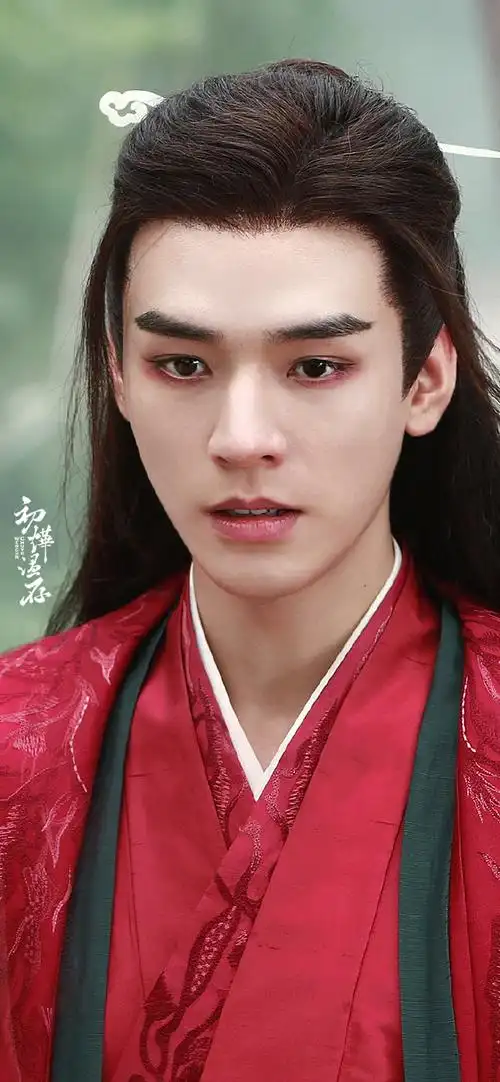 龚俊温客行超话|#龚俊#|#温客行#红衣似火,周末愉快@龚俊simon