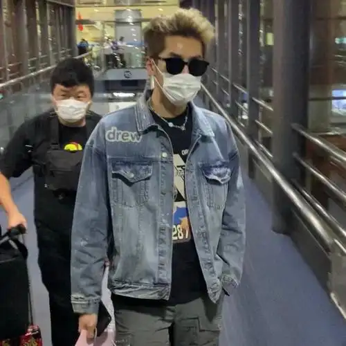 drewhouse吴亦凡高街嘻哈笑脸印花宽松牛仔夹克