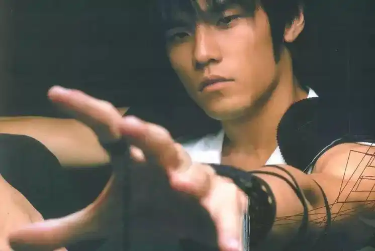 《八度空间》尽管在推陈出新这方面的确不如《范特西》来得