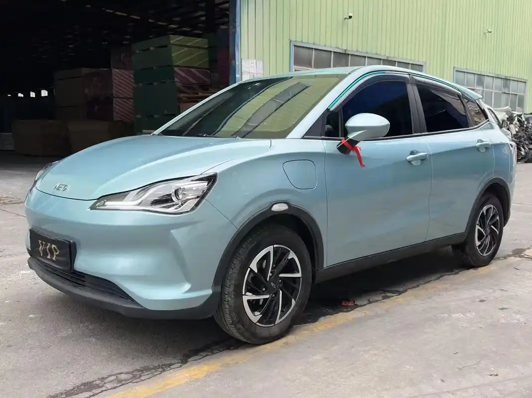 21年哪吒v纯电续航401,高配长.寄售.21年哪吒v - 抖音