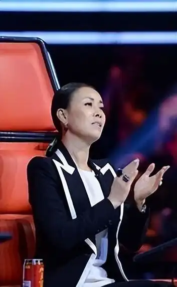 回顾18年后再看那英与孟桐的爱情才知道当初离开高峰有多正确