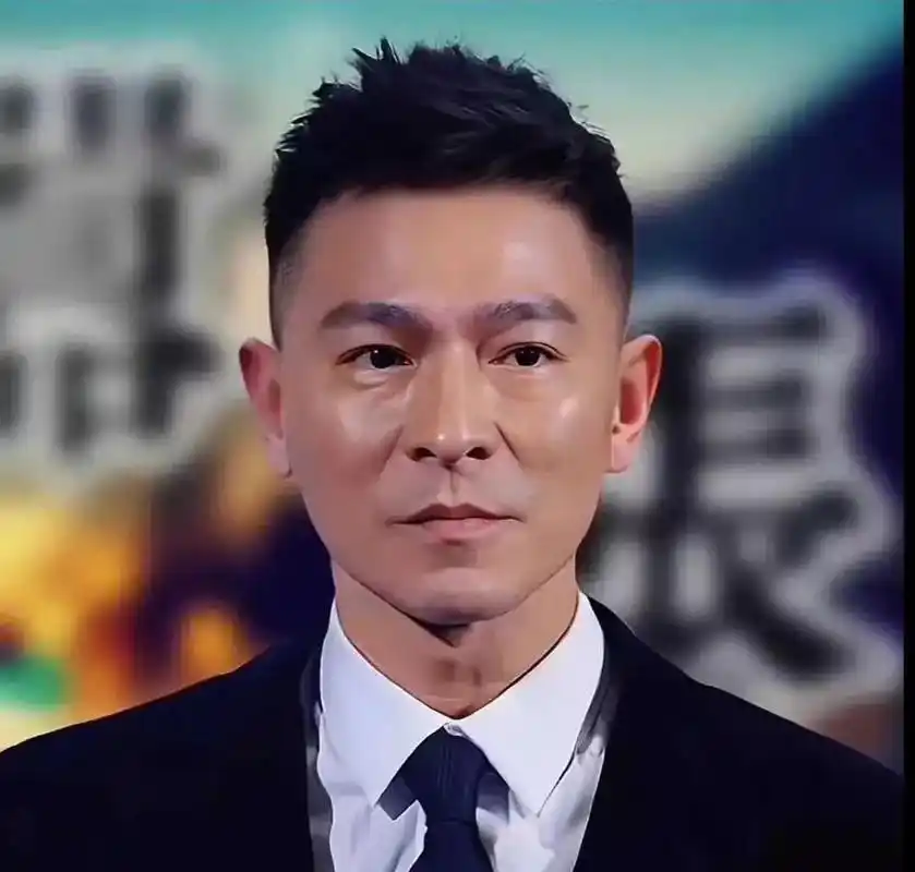 对于改变刘德华的发型,你有什么看法呢?